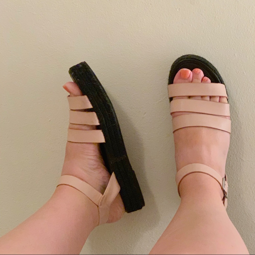 Platform sandals